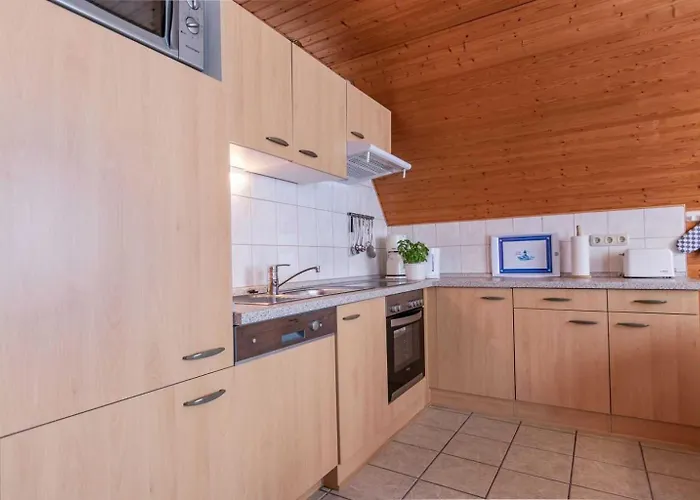 Apartamento 3 Id 121 *